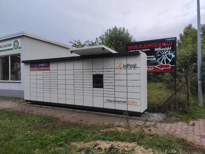Paczkomat RYK02M Przy sklepie hydraulicznym