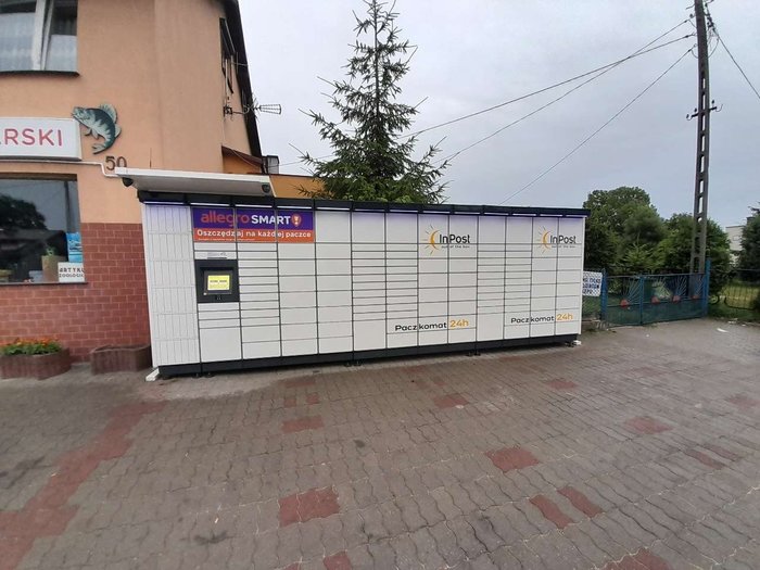 Paczkomat RYP06M Przy sklepie spożywczym