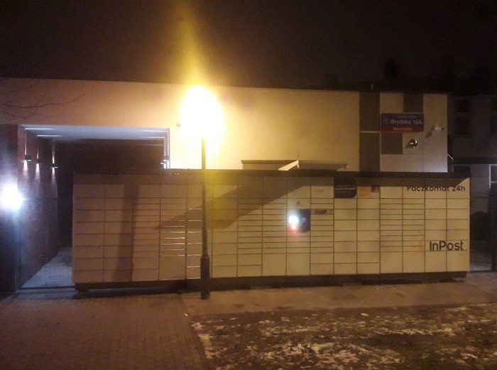 Paczkomat RZE10N Przy przedszkolu