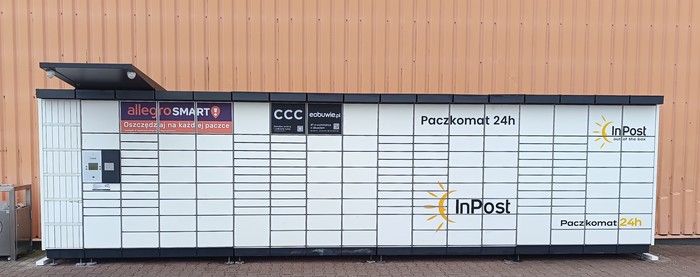 Paczkomat RZE13N Przy hipermarkecie Auchan