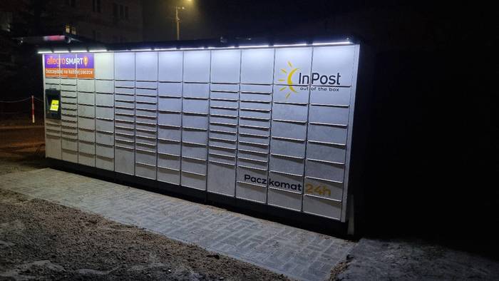 Parcel Locker SADU01M Przy sklepie