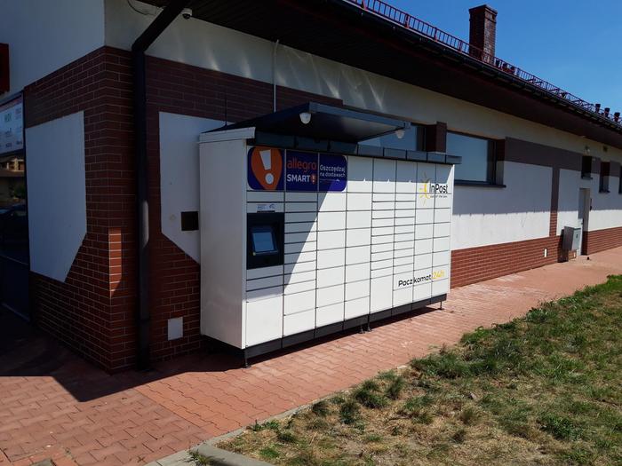 Paczkomat SAL01M Przy Twoim Markecie.