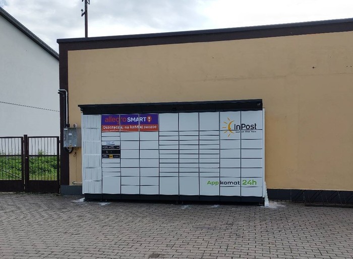Parcel Locker SASY01BAPP Przy sklepie PSS Społem