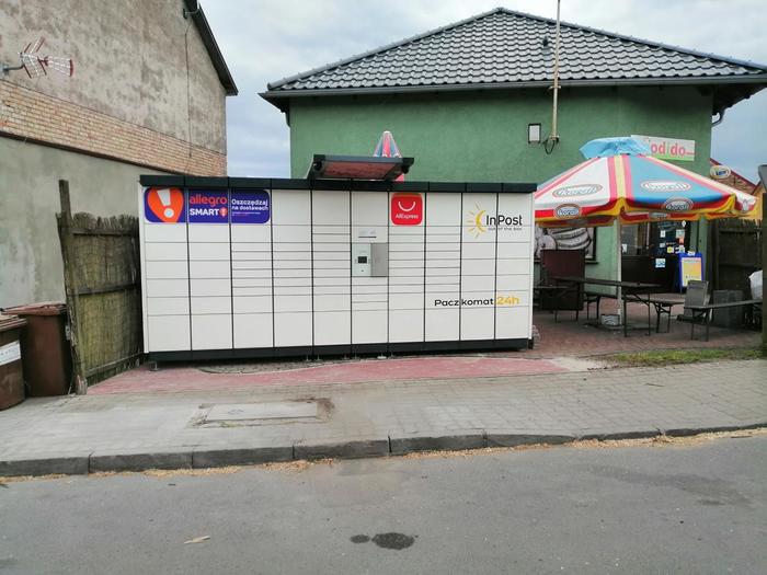 Paczkomat SAT01N przy sklepie Miś