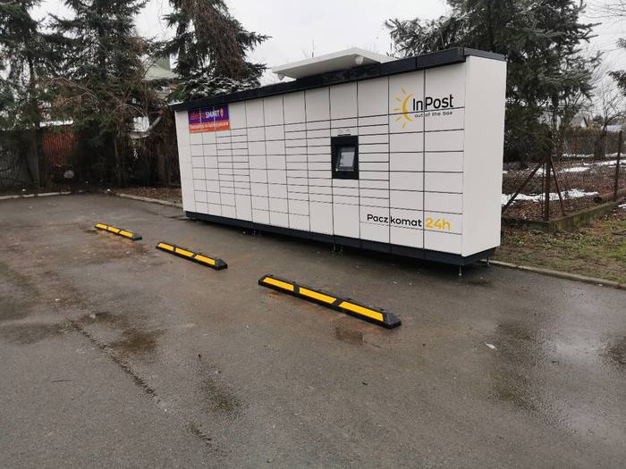 Parcel Locker SBI03M Dom Ludowy Stobierna "Podedwór"