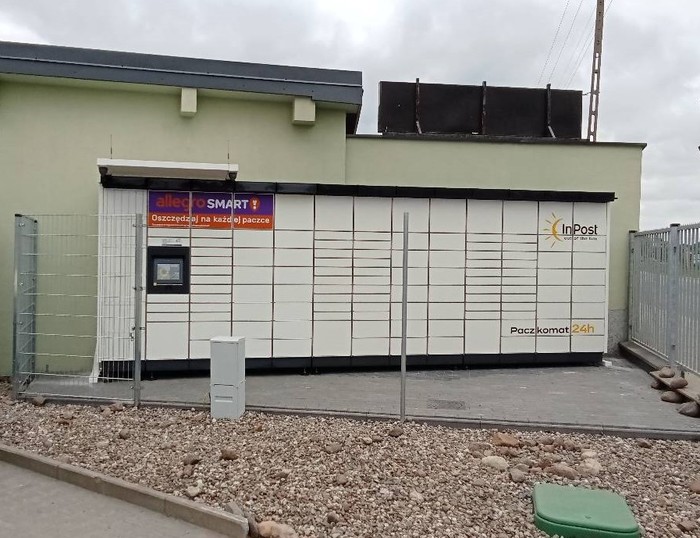 Paczkomat SCH14M Na myjni bezdotykowej