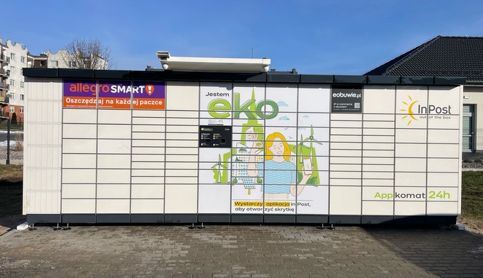 Paczkomat SCT01APP przy PoloMarkecie