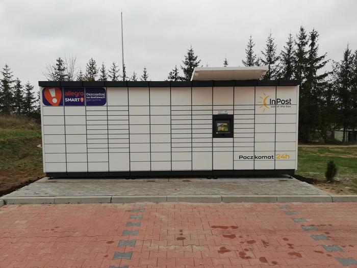 Paczkomat SEJ01M przy Pasażu Handlowym