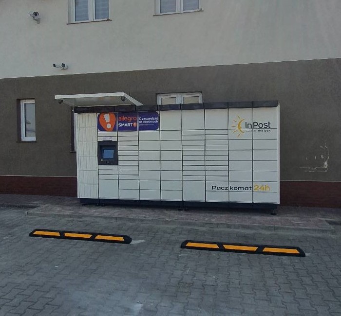 Paczkomat SEM04M Na stacji Total