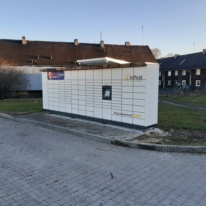 Paczkomat SES02M Market Dino