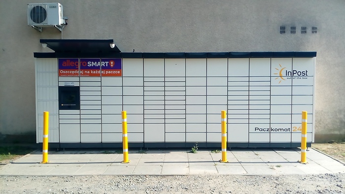 Paczkomat SGI01M Parking przy Sklepie Spożywczo-Przemysłowym G.S.