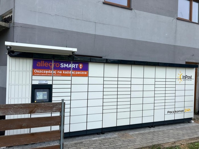 Paczkomat SID17M Przy biurze księgowym