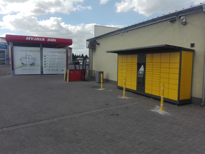 Paczkomat SIE02G Stacja paliw Axan