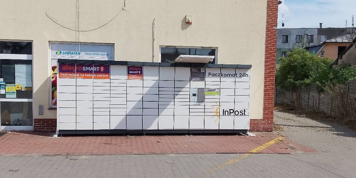 Поштомат SKP01N Przy markecie Lewiatan