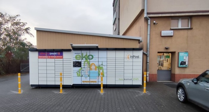 Paczkomat SLM01APP Przy sklepie Lewiatan