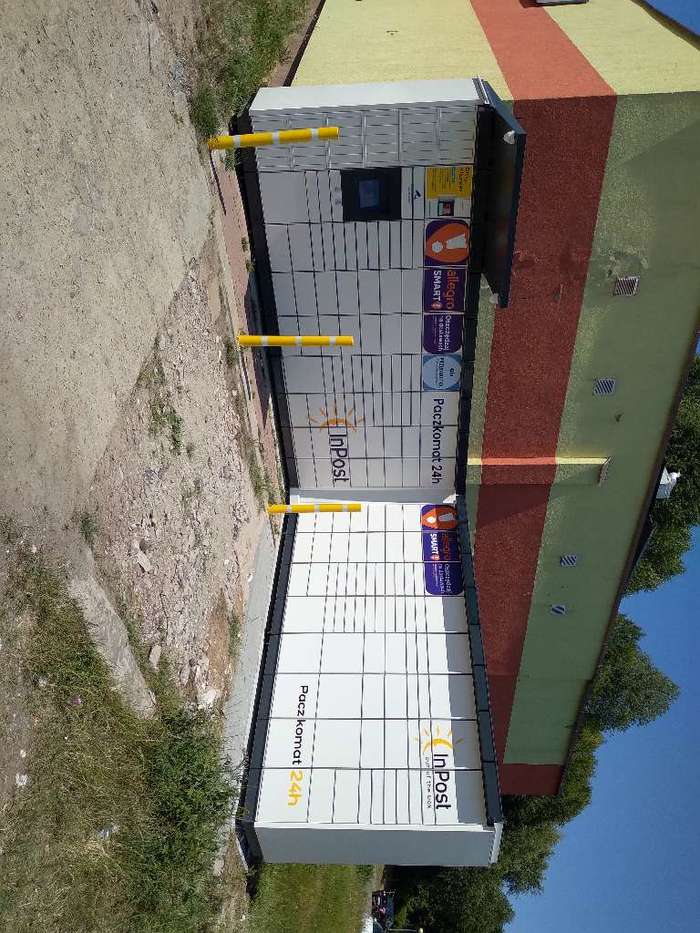 Paczkomat SLU03M Przy sklepie PSS Społem