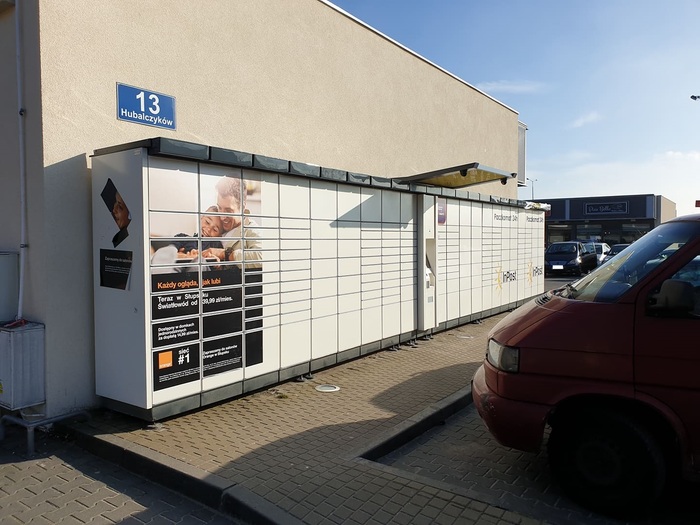 Paczkomat SLU09A Przy pasażu Czerwona Torebka