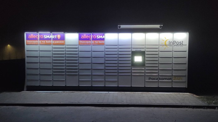 Paczkomat SLU19M Market Dino