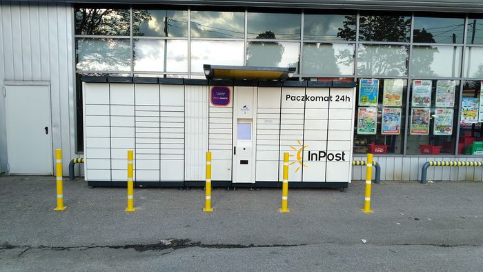 Paczkomat SME02A Przy sklepie Topaz