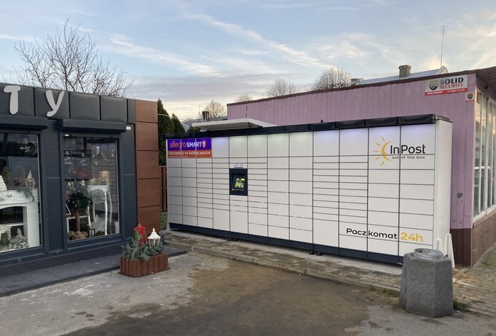 Paczkomat SMP04M Przy sklepie rowerowym