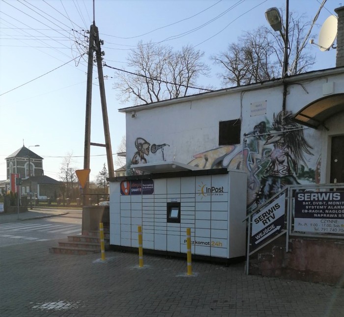 Paczkomat SOK03M przy Firmie Monitor Bis