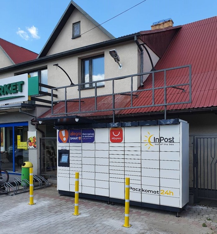 Paczkomat SOK06M przy sklepie TopMarket