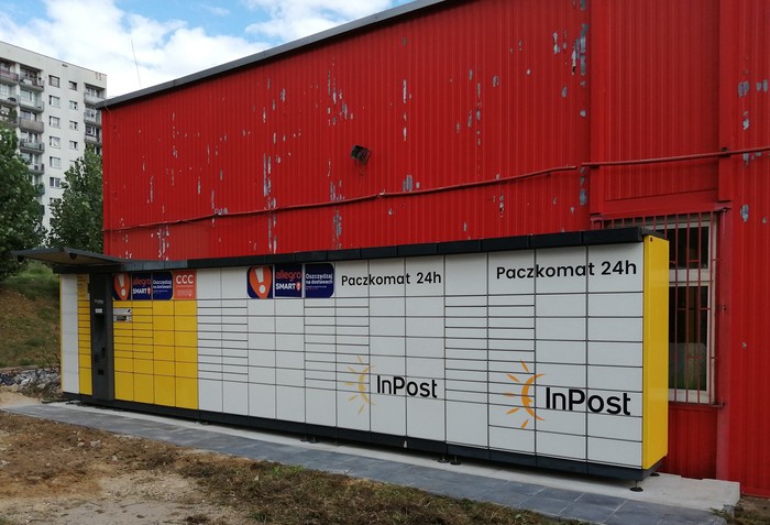 Parcel Locker SOS01A Przy Delikatesach KUBIK i Cukierni Maciuś