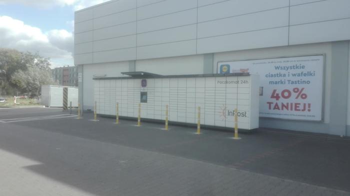 Paczkomat SOS07M Przy sklepie Lidl