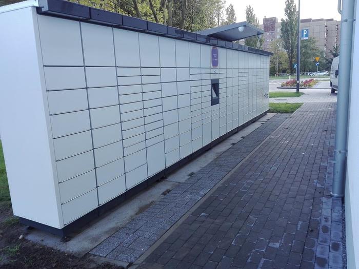 Paczkomat SOS08M Za sklepem Lidl