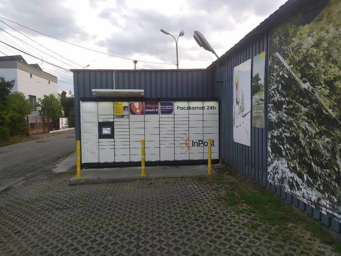 Paczkomat SOS09M Przy Salonie STIHL