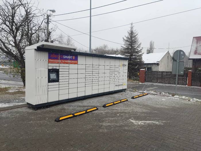 Paczkomat SOS51M Na Myjni Samoobsługowej