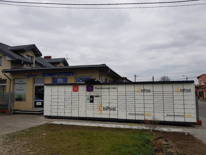 Поштомат SRC02N Przy salonie Komputronik