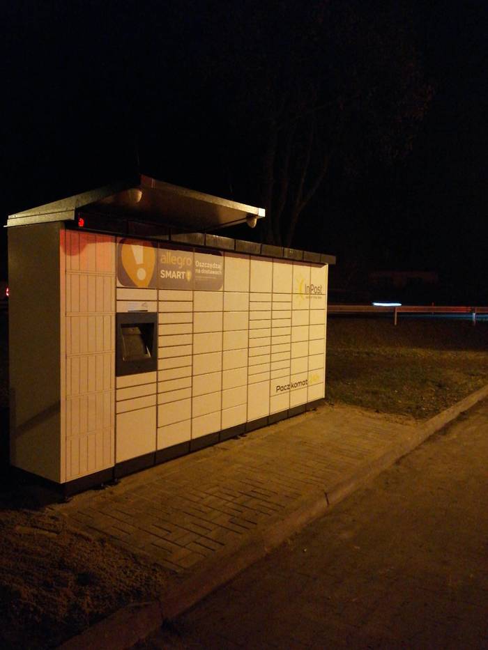 Paczkomat SRD10M Market Dino