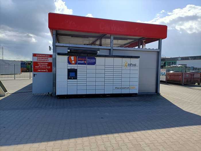 Paczkomat SRE09M Przy myjni samochodowej