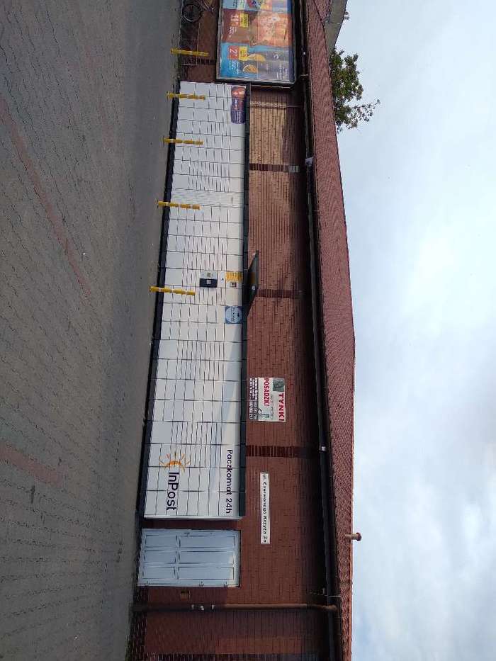 Paczkomat SRW03N Przy sklepie Twój Market