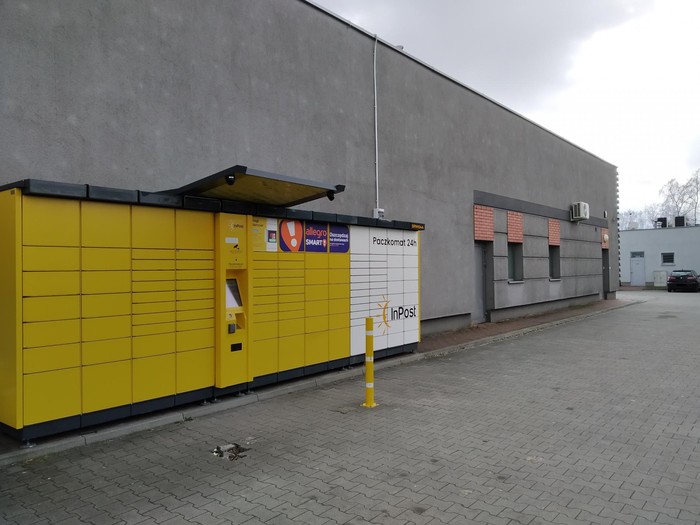 Paczkomat SRW04A Przy Galerii Handlowej Kilińskiego