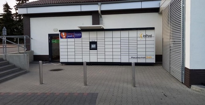Parcel Locker SSW04M Parking sklepu Lidl od ulicy Parkowej