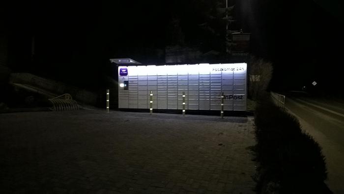 Paczkomat STC01N Przy sklepie Grosik