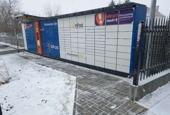 Parcel Locker STP01A przy Lewiatanie