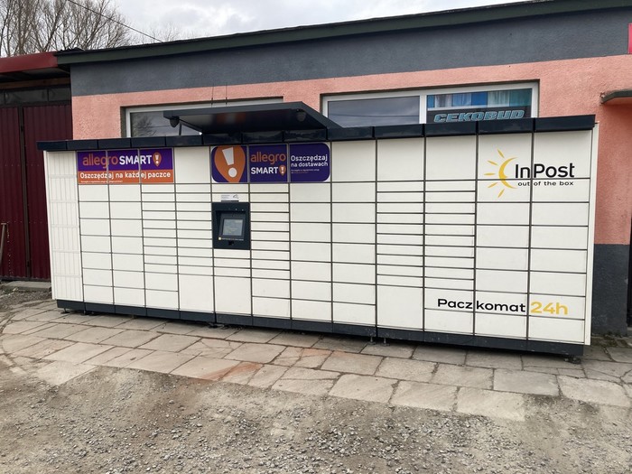 Paczkomat STQ01M Przy sklepie Lewiatan