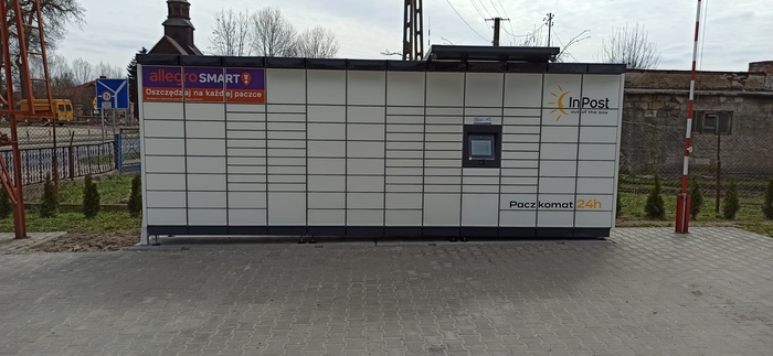 Paczkomat STRA01M Przy OSP
