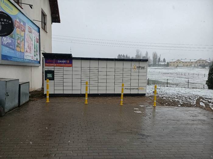 Paczkomat STRO01M Przy sklepie spożywczym