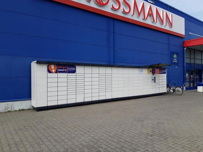 Paczkomat STS01N Przy parku handlowym