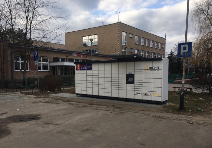 Parcel Locker STW11M Parking przy Szkole Podstawowej numer 11