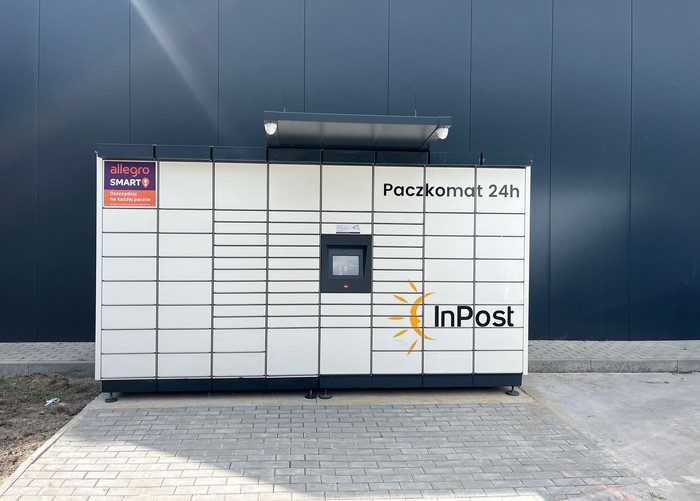 Paczkomat STW18M Przy wjeździe od Energetyków