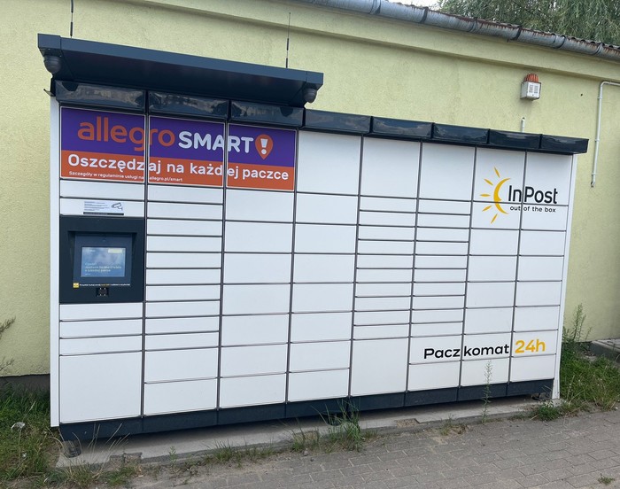 Parcel Locker STWI01M Przy sklepie spożywczym