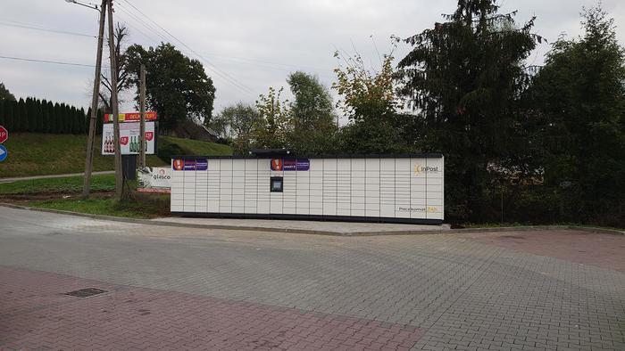 Paczkomat STY01M Przy sklepie Lidl