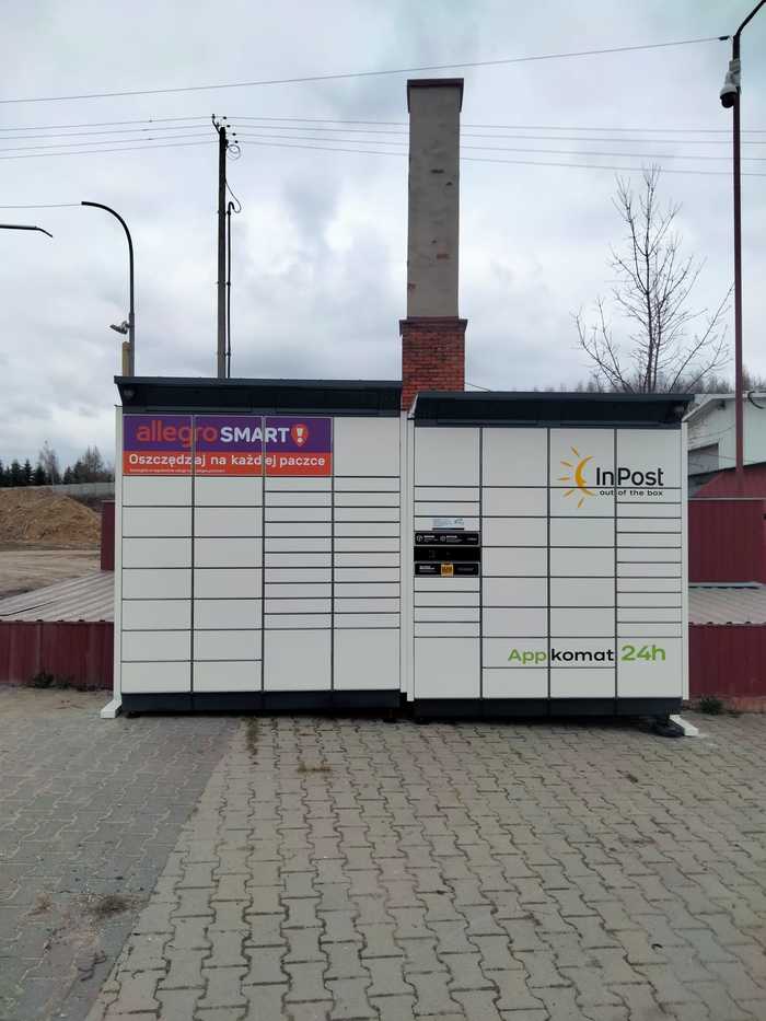 Paczkomat SUHV01BAPP Parking przy myjni