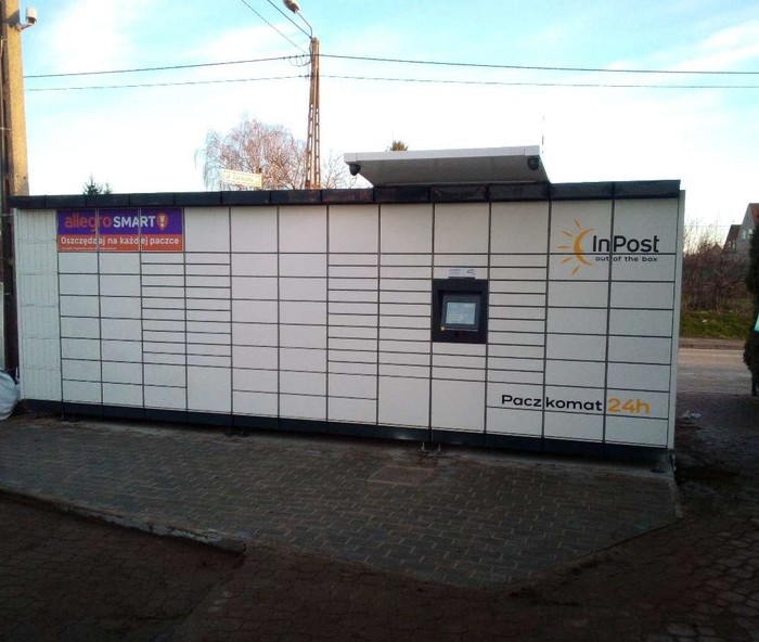 Paczkomat SUS01M Przy sklepie spożywczym