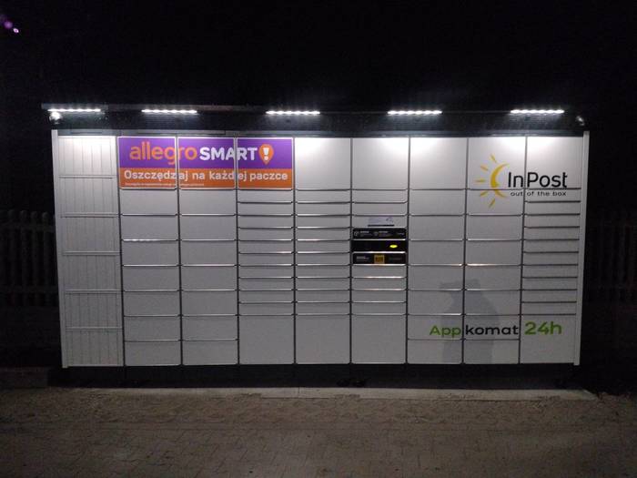 Parcel Locker SVQ01BAPP Przy sklepie Lewiatan
